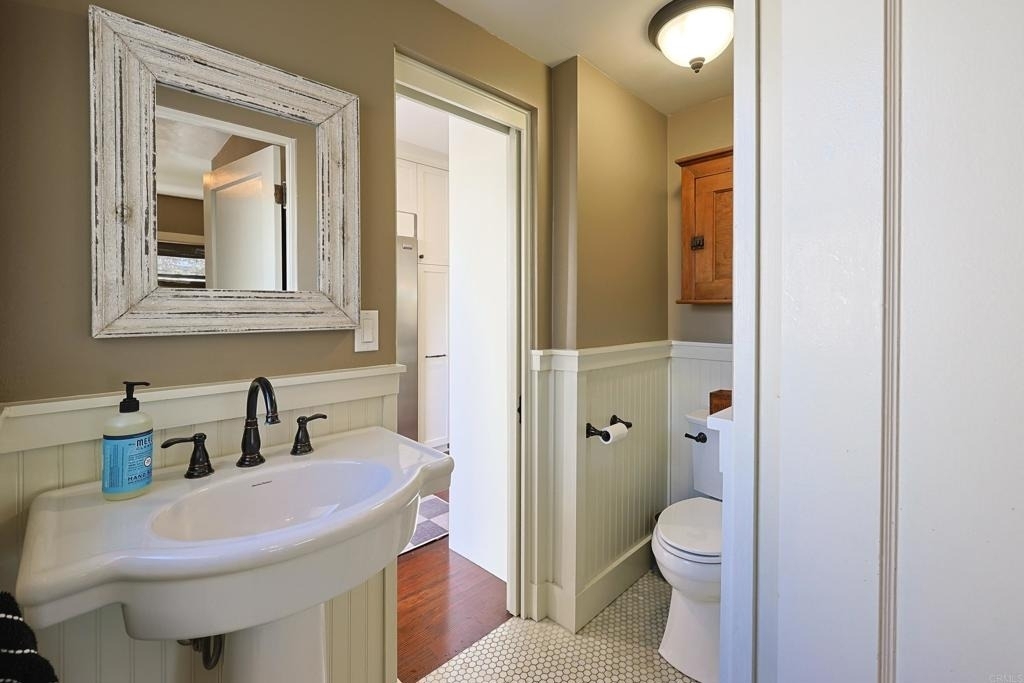 576 E - Photo 27