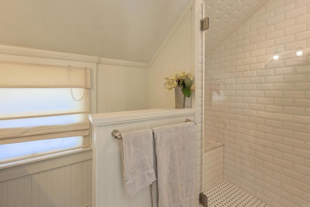 576 E - Photo 21