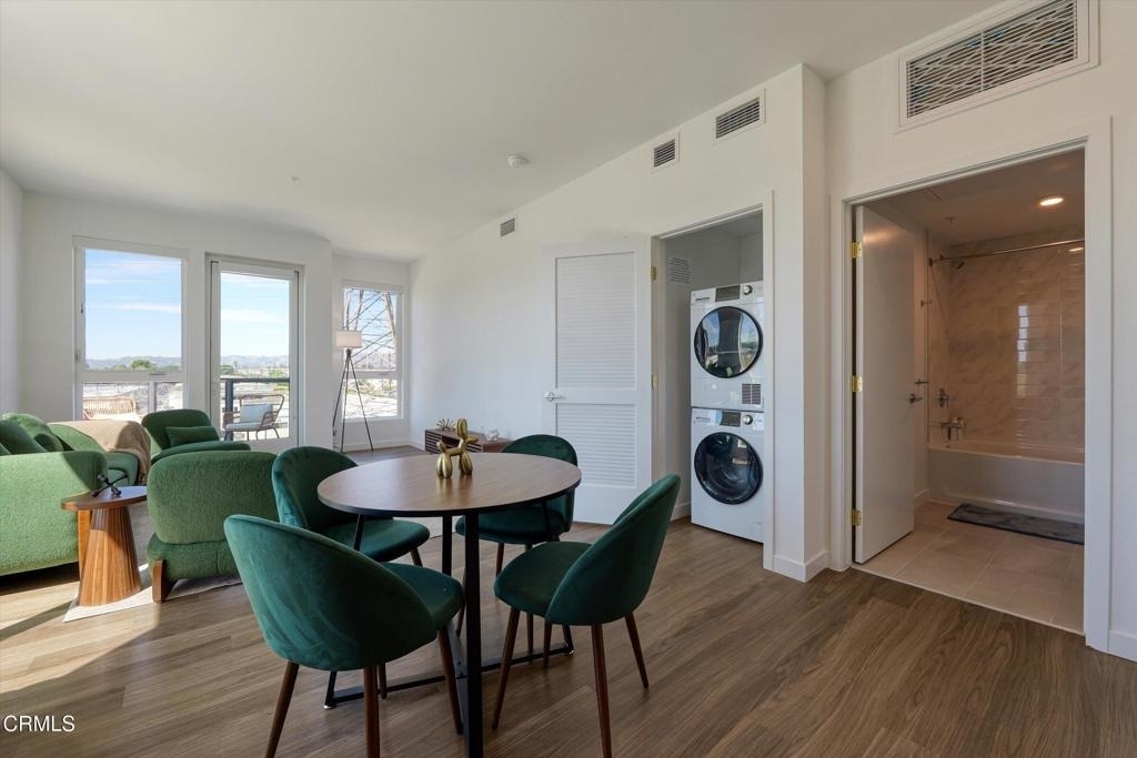18900 Parthenia Street - Photo 13