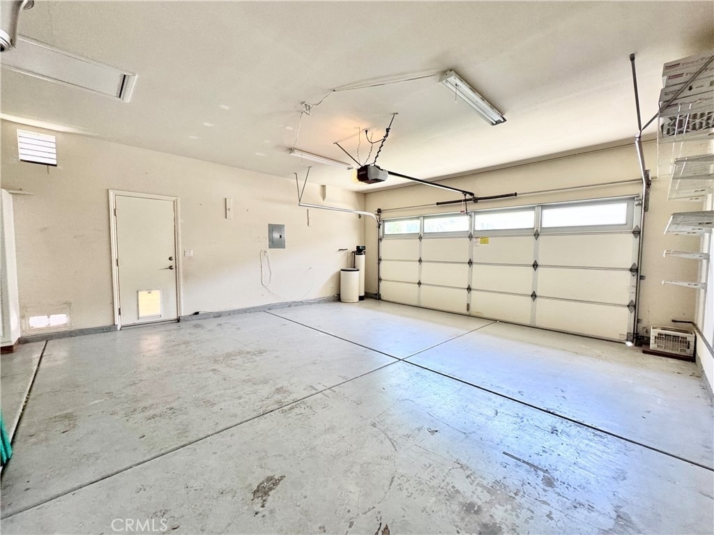 17 Pamela Way - Photo 25