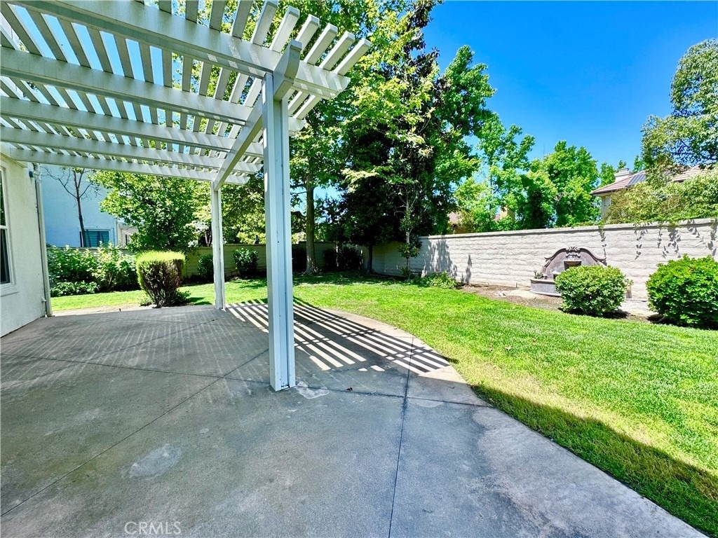 17 Pamela Way - Photo 24