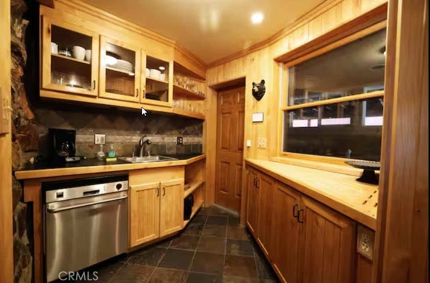 1140 Vine Avenue - Photo 5