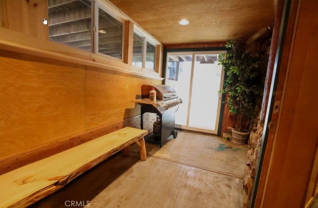 1140 Vine Avenue - Photo 16