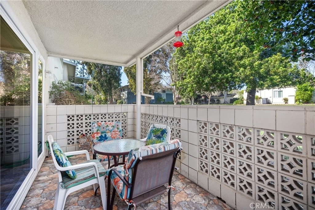 224 Avenida Majorca - Photo 2