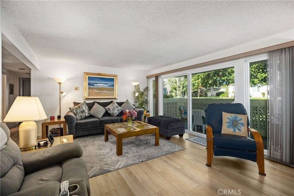 224 Avenida Majorca - Photo 4