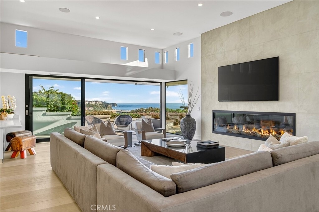 17 Monarch Bay - Photo 8
