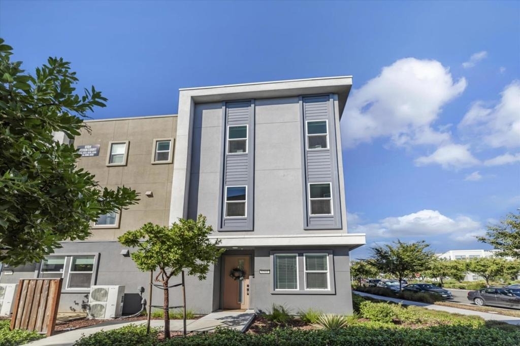 6568 Vision Court - Photo 0