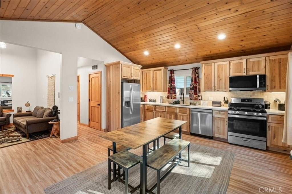 1025 E Country Club - Photo 3