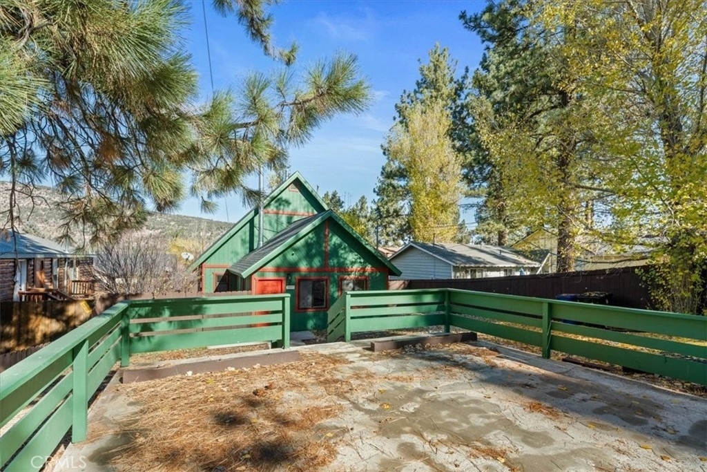 1025 E Country Club - Photo 0