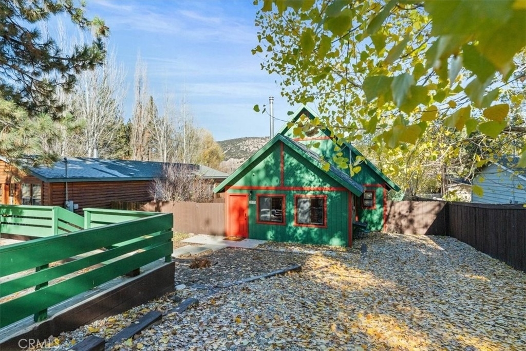 1025 E Country Club - Photo 1