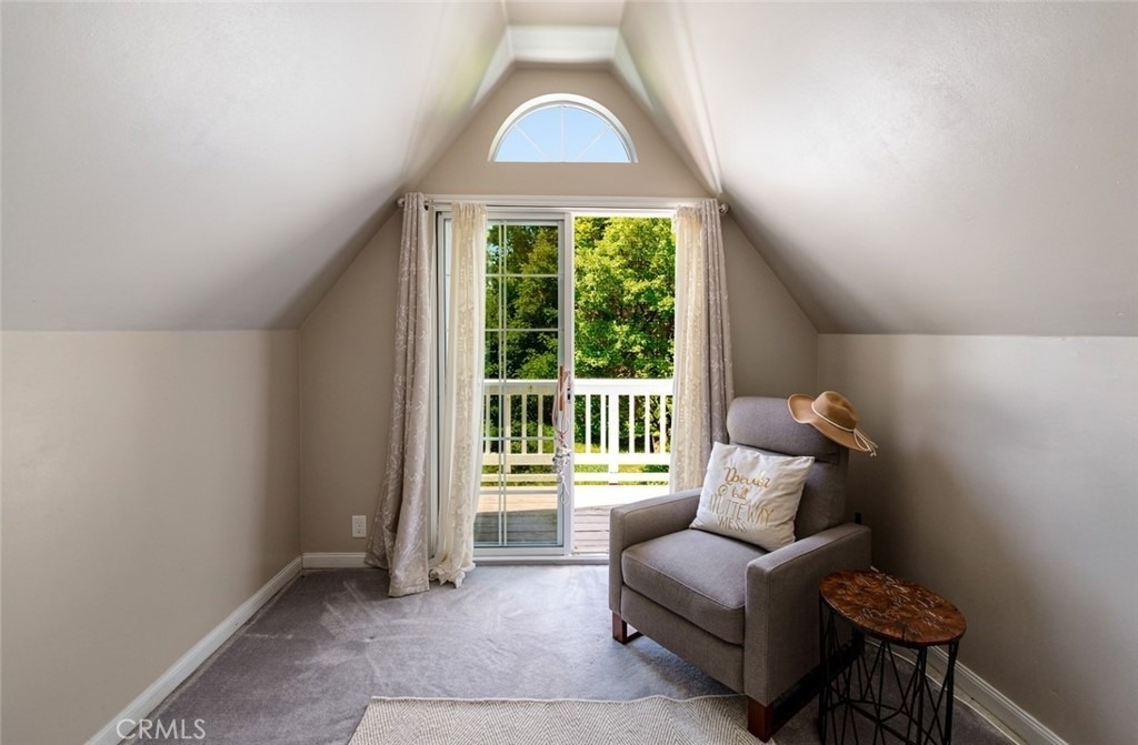 27313 Pinewood - Photo 10
