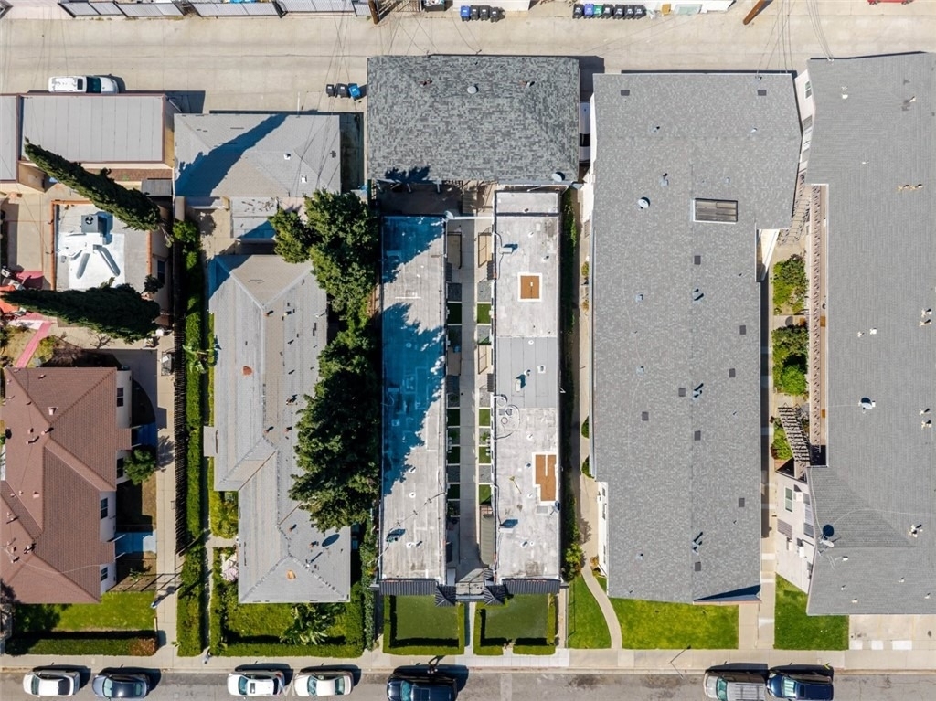 1051 Western Avenue - Photo 19
