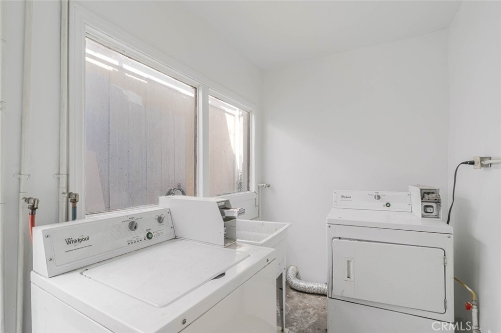 1051 Western Avenue - Photo 13