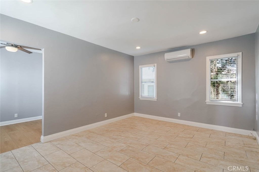 1049 Western Avenue - Photo 4