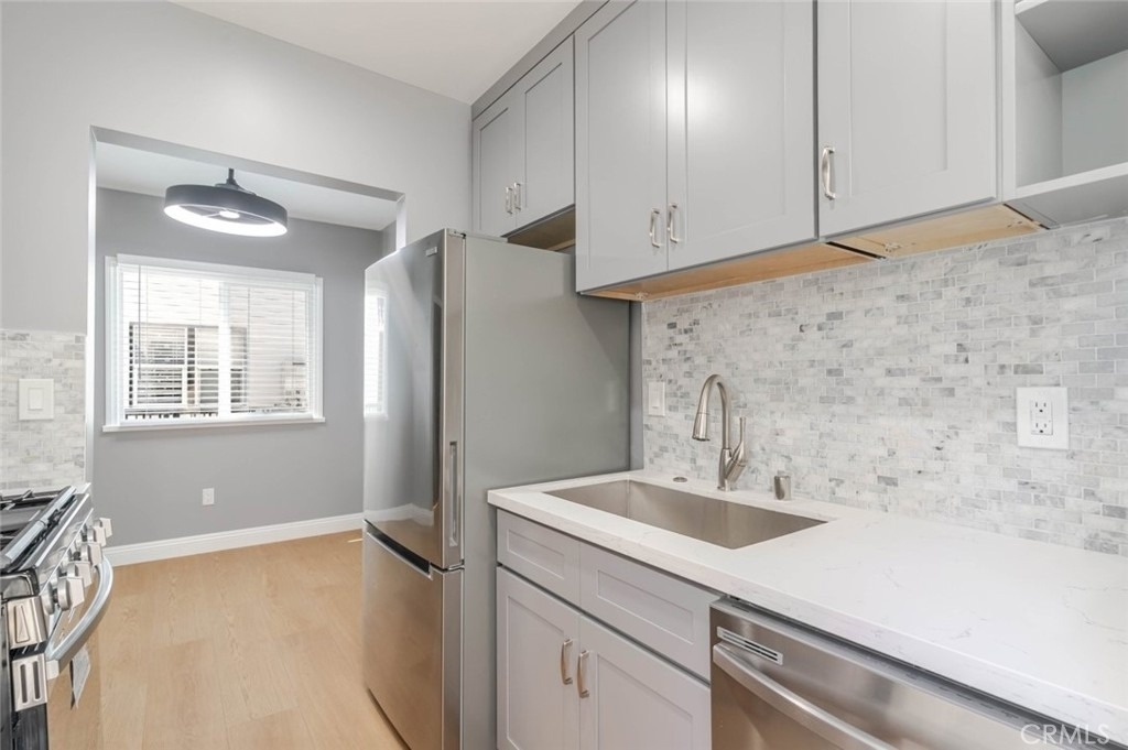 1051 Western Avenue - Photo 8