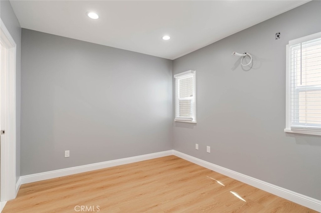 1051 Western Avenue - Photo 9