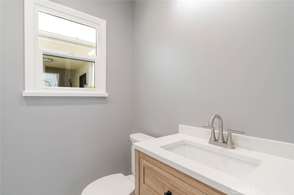 1051 Western Avenue - Photo 12