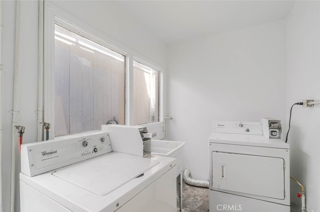 1051 Western Avenue - Photo 13