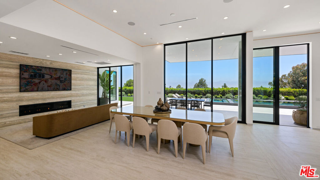 365 Trousdale Place - Photo 21