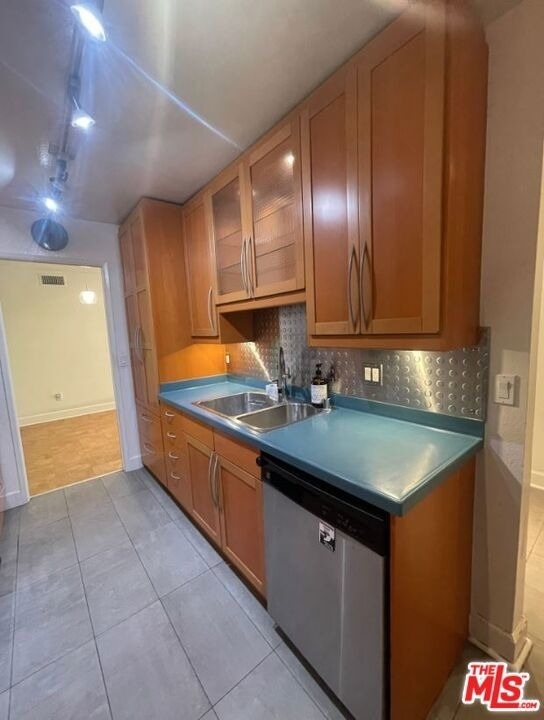 1940 N Highland Avenue - Photo 7