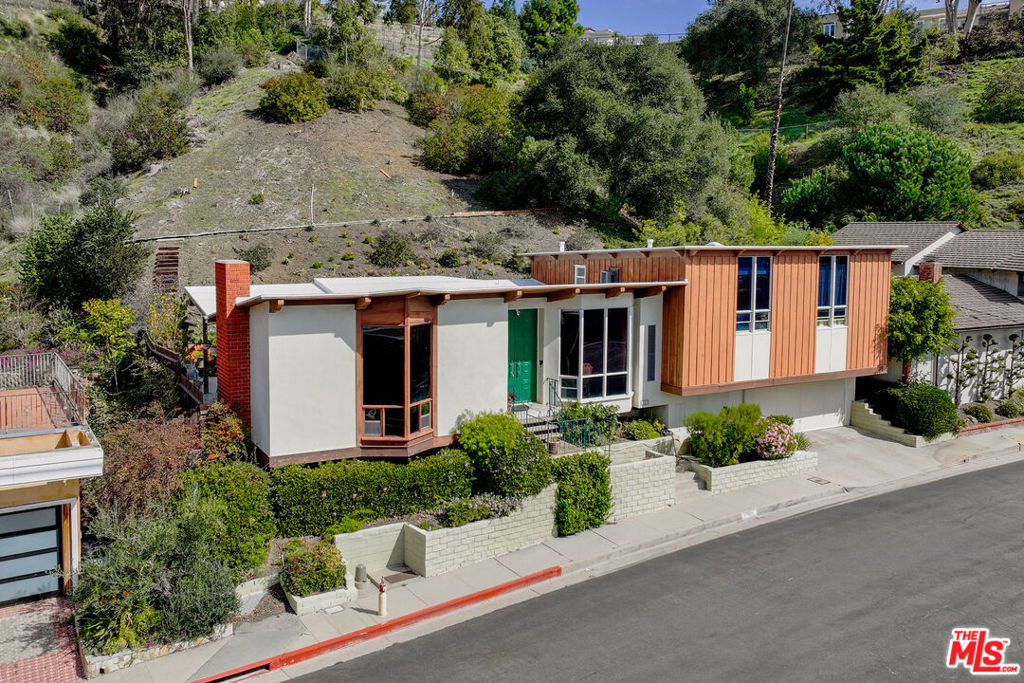 11807 Bel Terrace - Photo 1