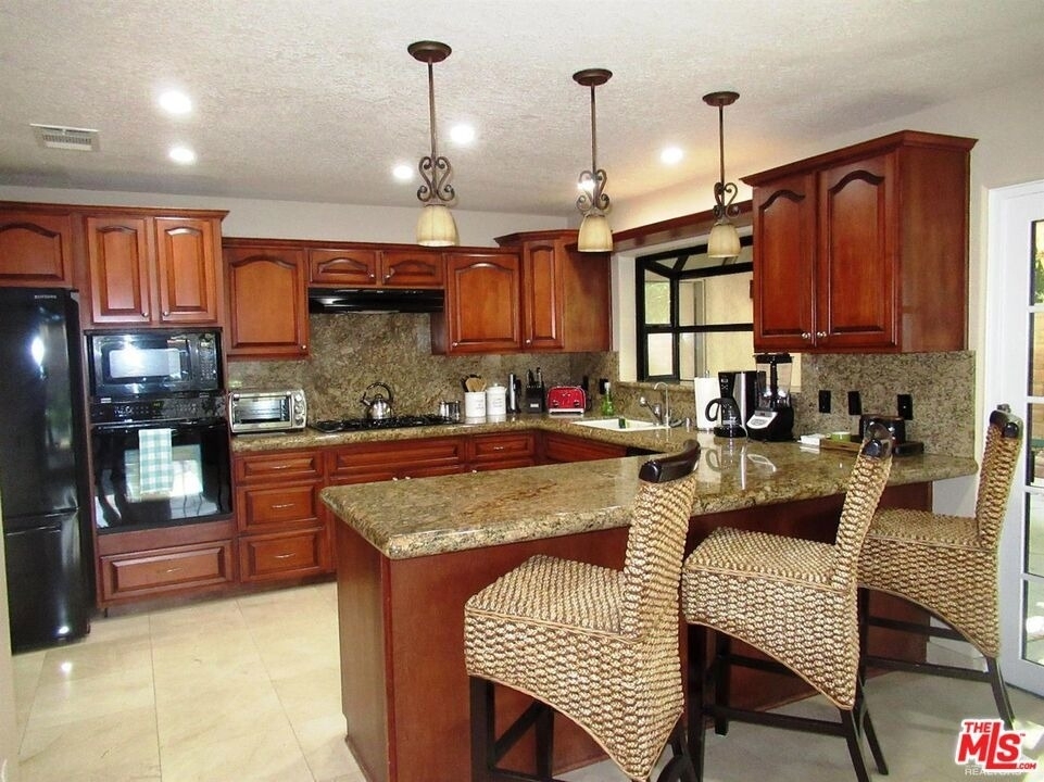 78920 Skyward Way - Photo 7