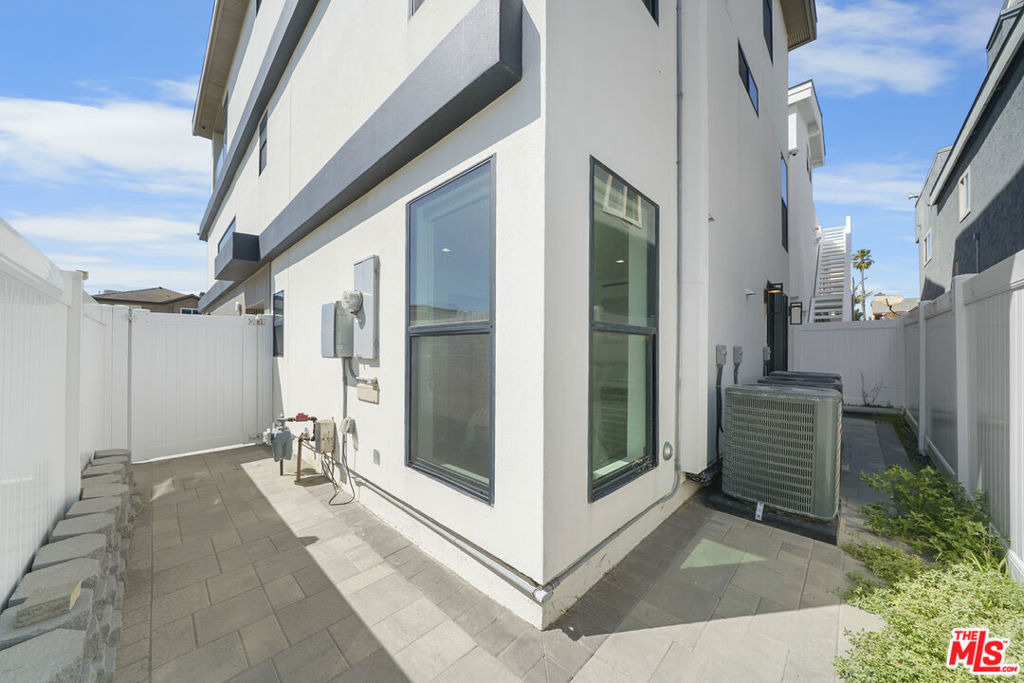 1500 Ocean Drive - Photo 19