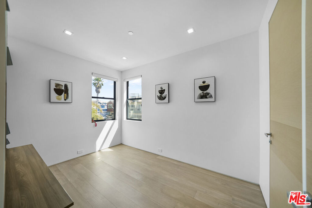 1500 Ocean Drive - Photo 32