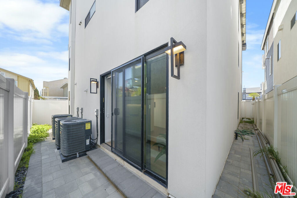1500 Ocean Drive - Photo 18
