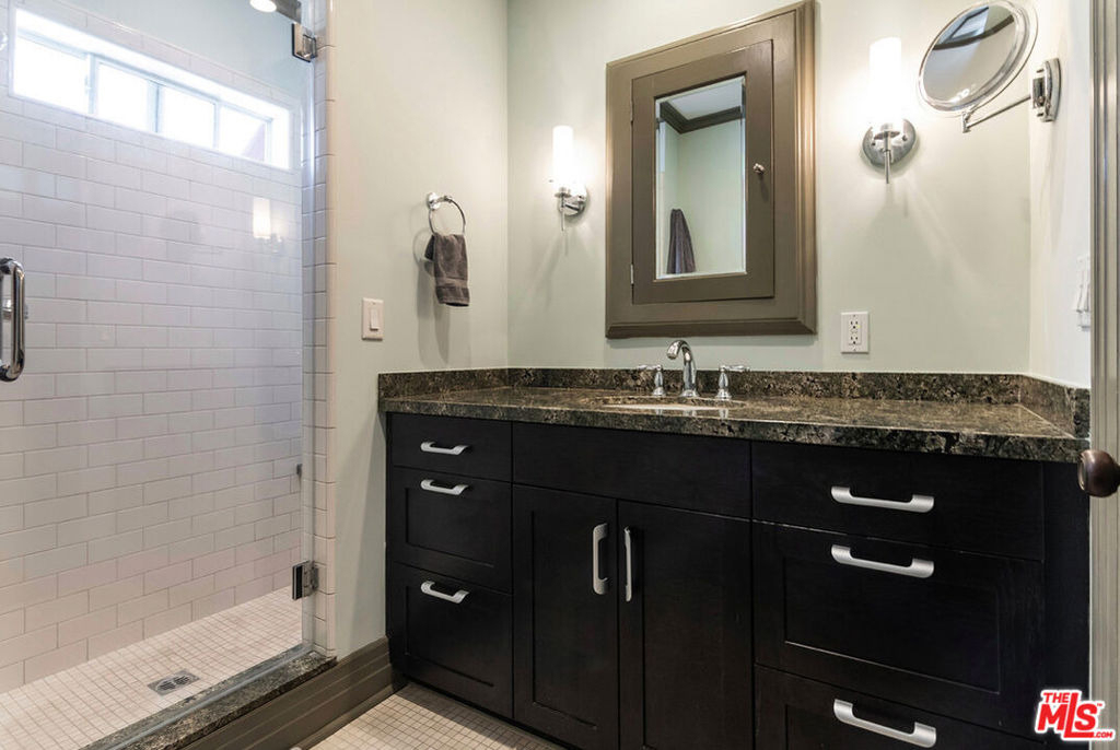 254 S Vendome - Photo 7