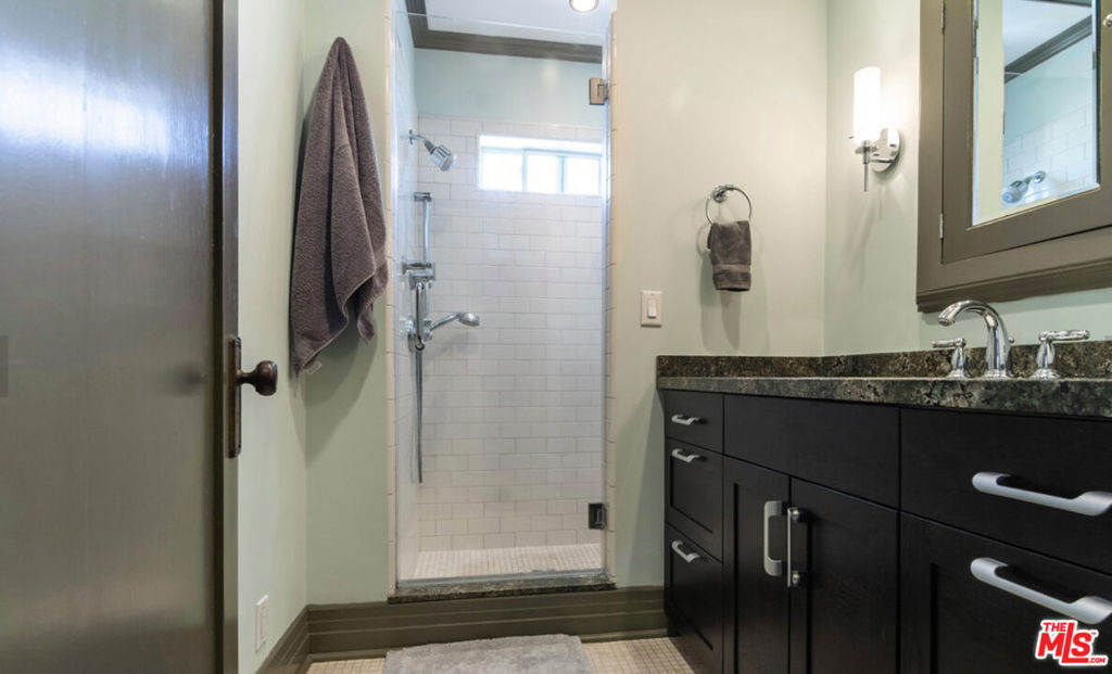 254 S Vendome - Photo 8