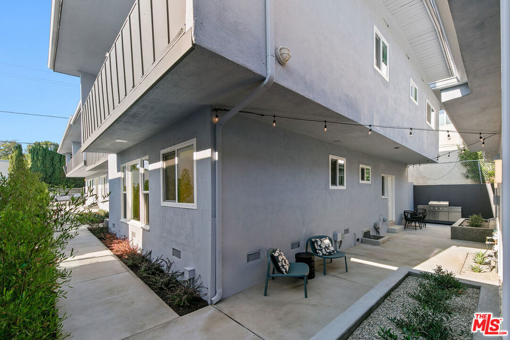 954 N San Vicente Boulevard - Photo 20