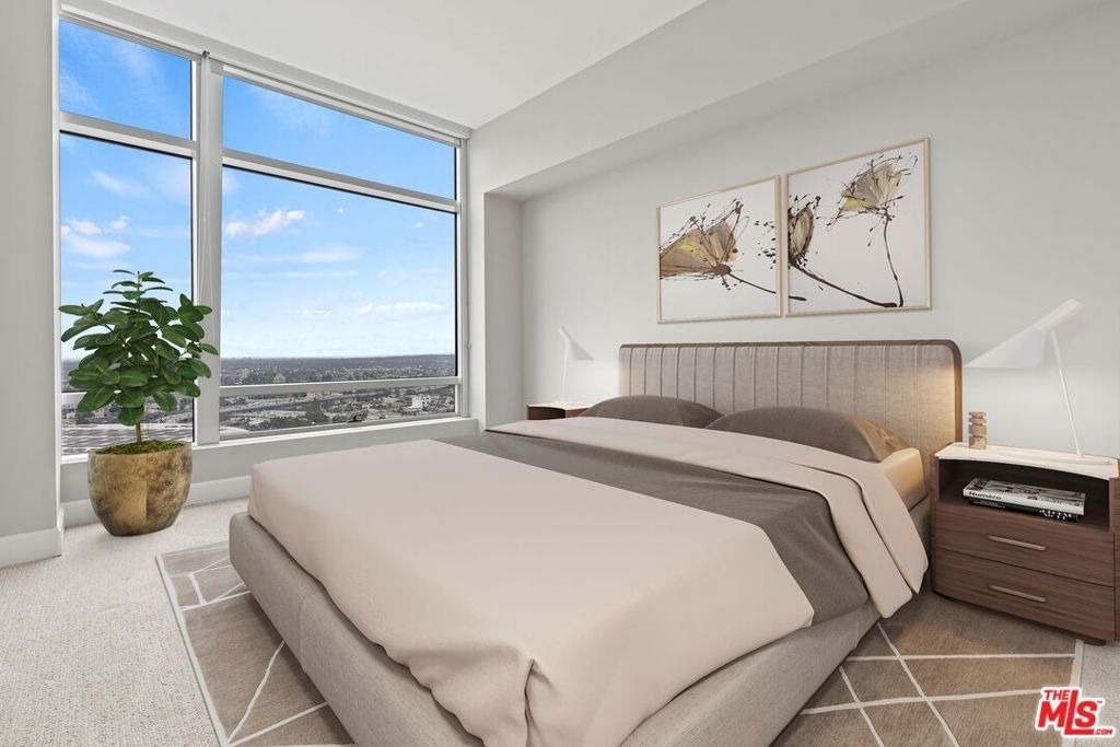 900 W Olympic Boulevard - Photo 22