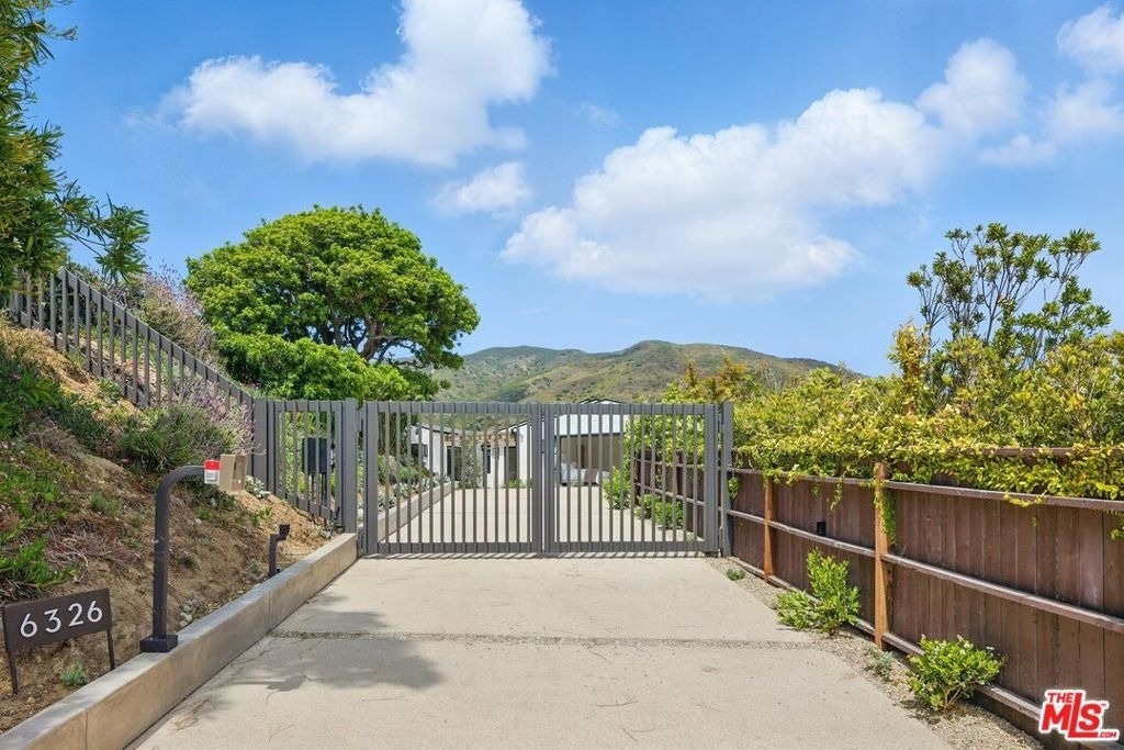 6326 Trancas Canyon Road - Photo 49