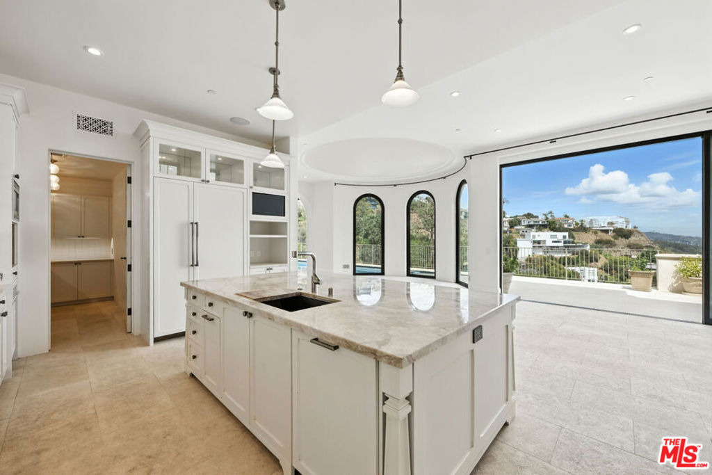 1675 Woods Drive - Photo 27