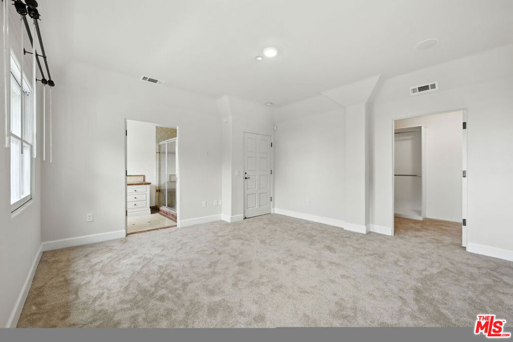 1675 Woods Drive - Photo 58