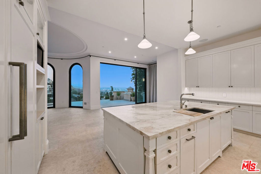 1675 Woods Drive - Photo 28