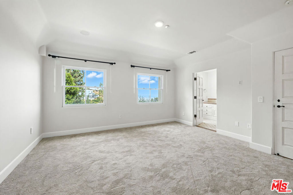 1675 Woods Drive - Photo 57