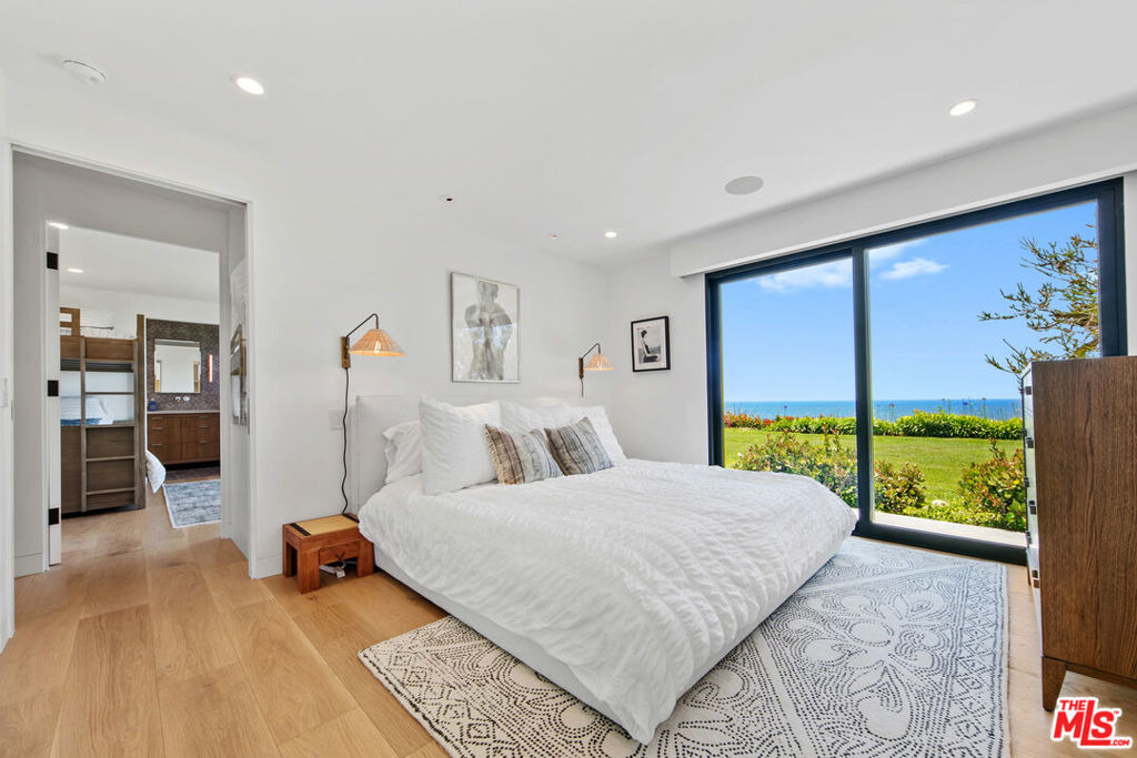 6813 Shearwater Lane - Photo 12