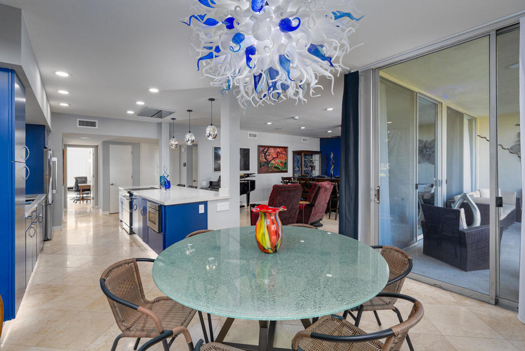 449 Desert Lakes Drive - Photo 4