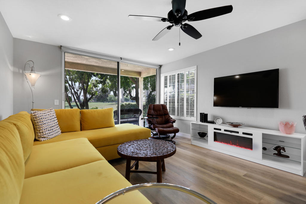 41 Sunrise Drive - Photo 1
