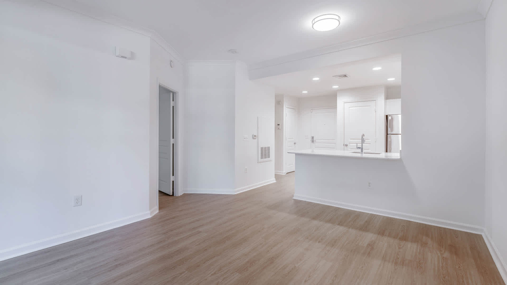2201 Wilson Blvd. - Photo 6
