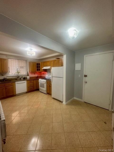2026 Menahan Street - Photo 2