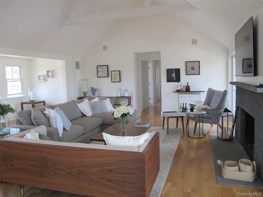 40 Tuthill Point Road - Photo 7