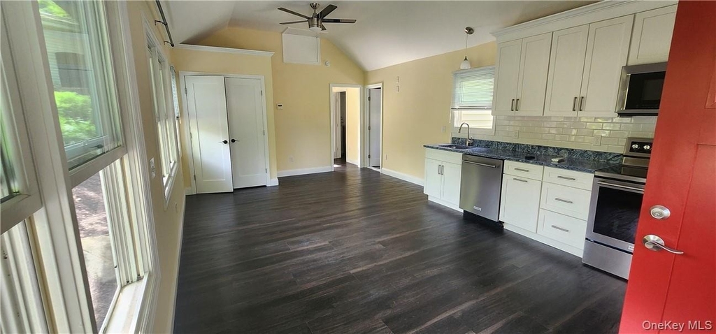 11 Curry Road - Photo 8