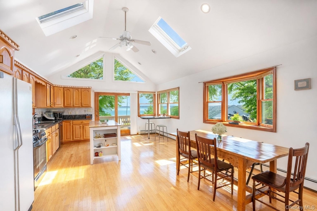 1250 2nd Street - Photo 3