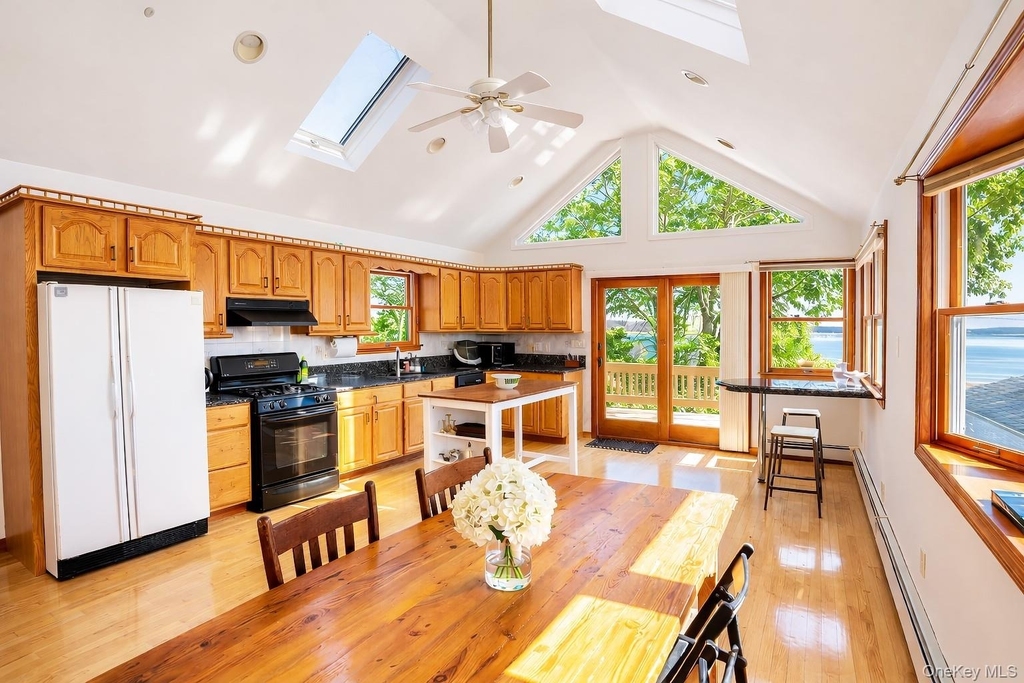 1250 2nd Street - Photo 4