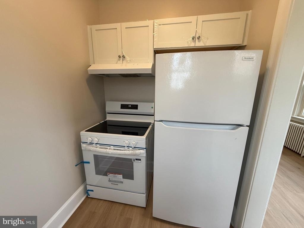 1003 Kenmore Avenue - Photo 10