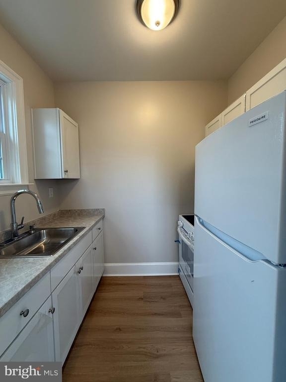 1003 Kenmore Avenue - Photo 9