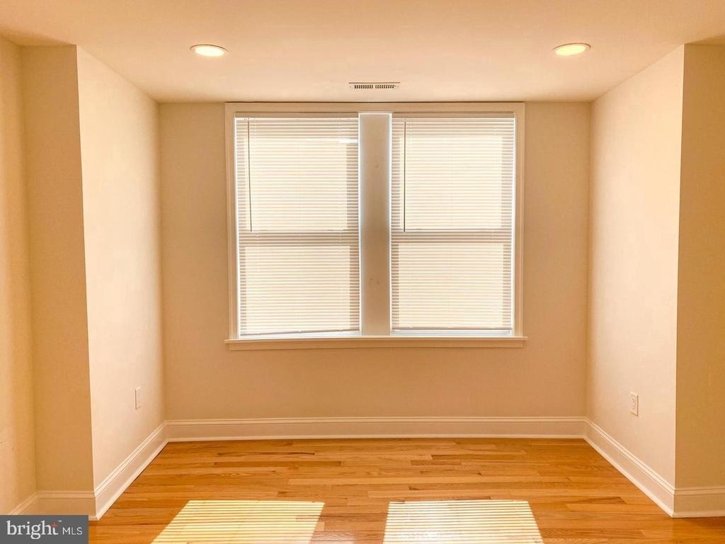 5245 Pennsgrove Street - Photo 10